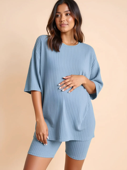 Gentle Maternity Knit Shorts Set